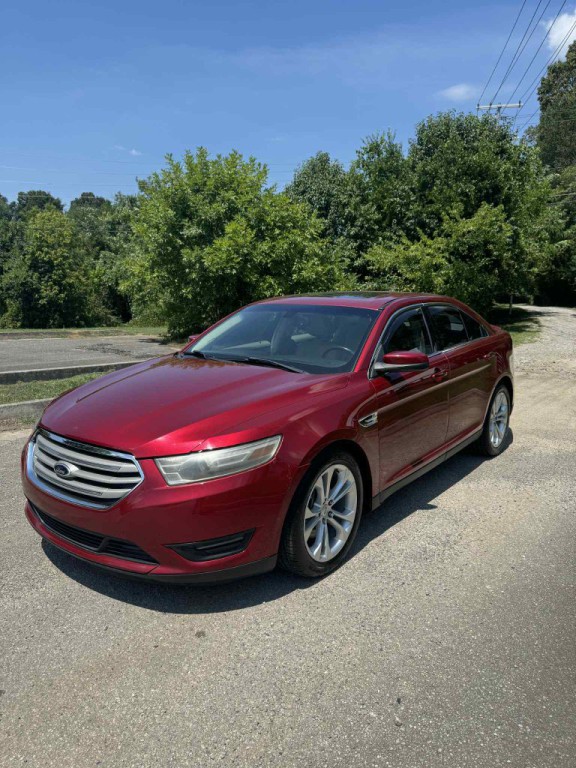 2013 Ford Taurus Image 1