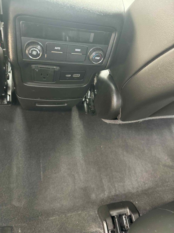 2021 GMC Acadia Image 8
