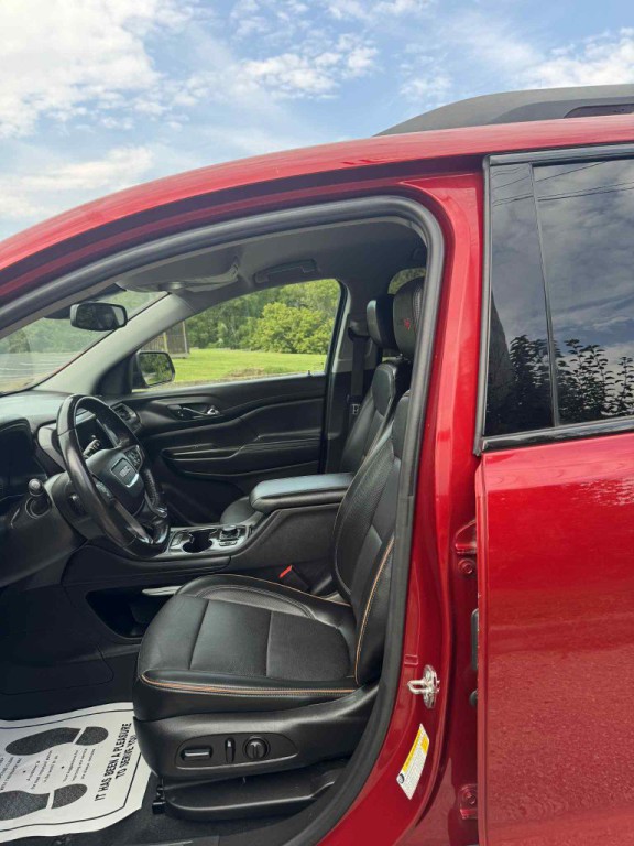 2021 GMC Acadia Image 10
