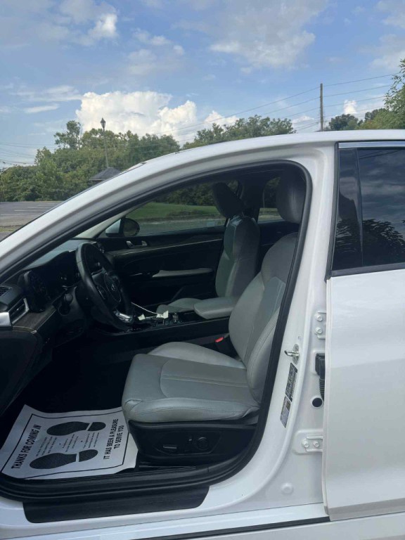 2021 Kia K5 Image 10