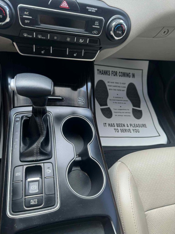 2020 Kia Sorento Image 16