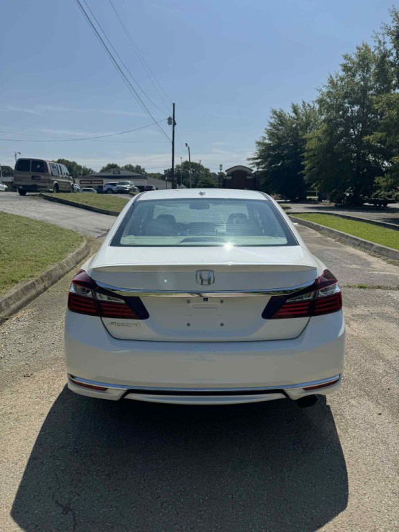 2016 Honda Accord Image 5