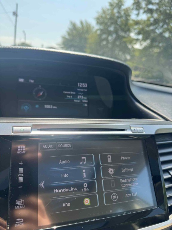 2016 Honda Accord Image 16