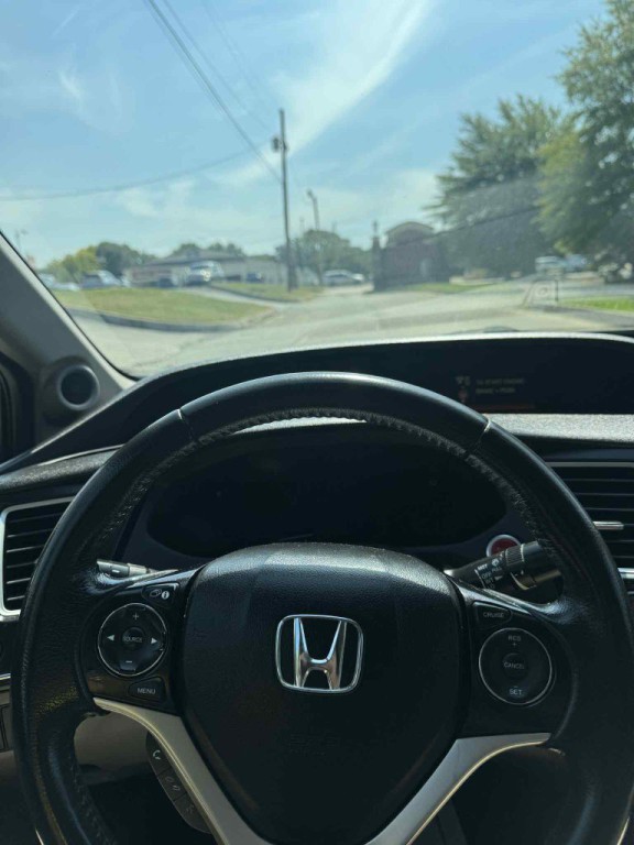 2015 Honda Civic Image 11