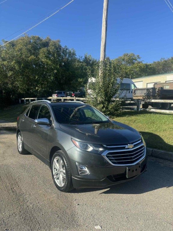 2019 Chevrolet Equinox Image 2