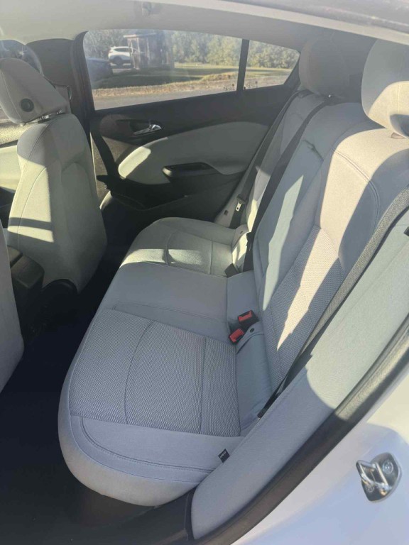 2019 Chevrolet Cruze Image 7