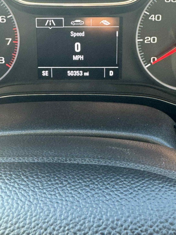 2019 Chevrolet Cruze Image 18