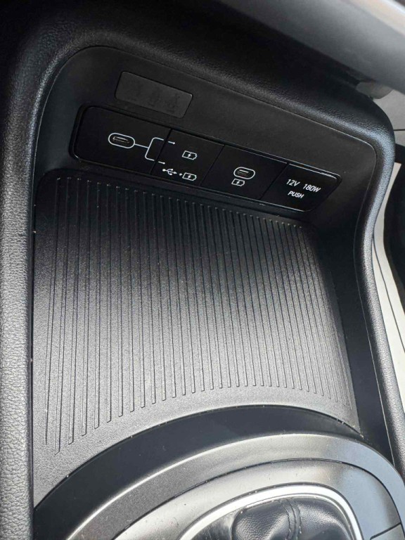 2024 Hyundai Kona Image 16