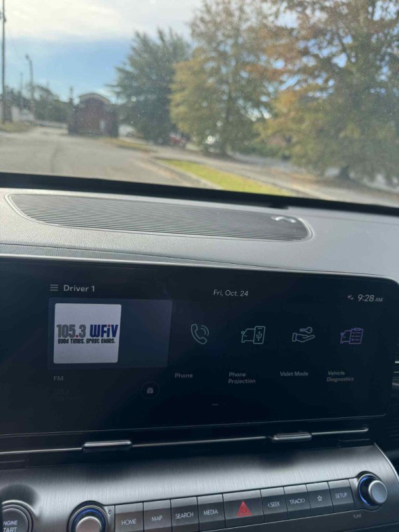 2024 Hyundai Kona Image 17