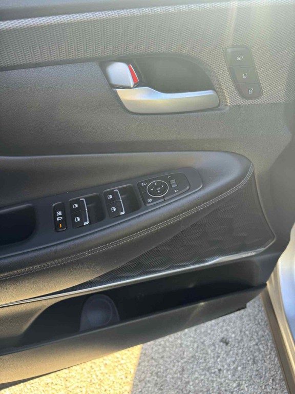 2020 Hyundai Santa Fe Image 10