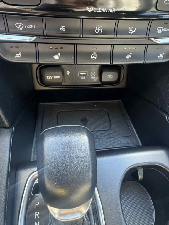 2020 Hyundai Santa Fe Image 16