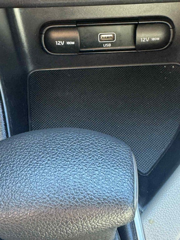 2022 Kia Sportage Image 16