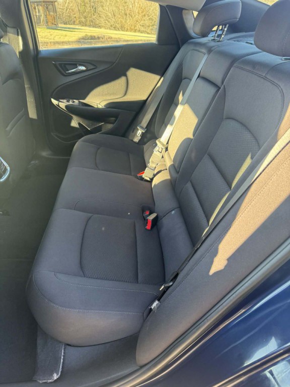 2022 Chevrolet Malibu Image 7