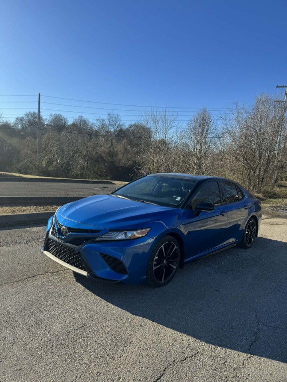 2019 Toyota Camry Image 1