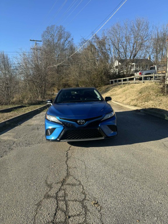 2019 Toyota Camry Image 3