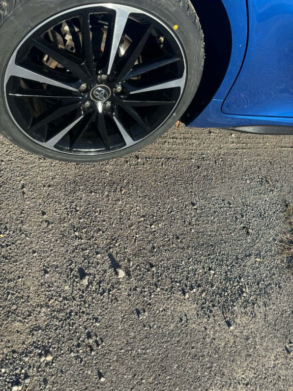 2019 Toyota Camry Image 4