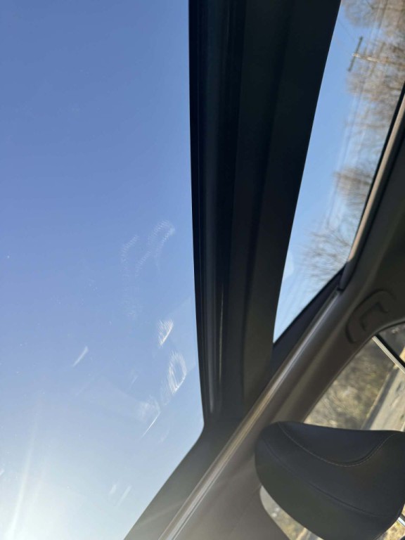 2019 Toyota Camry Image 20