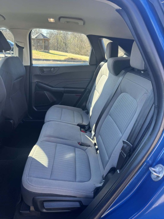2022 Ford Escape Image 7