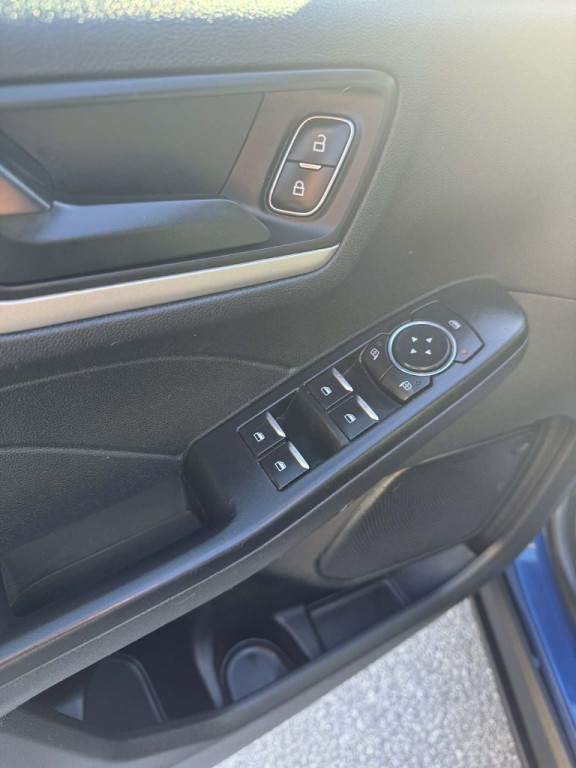 2022 Ford Escape Image 8