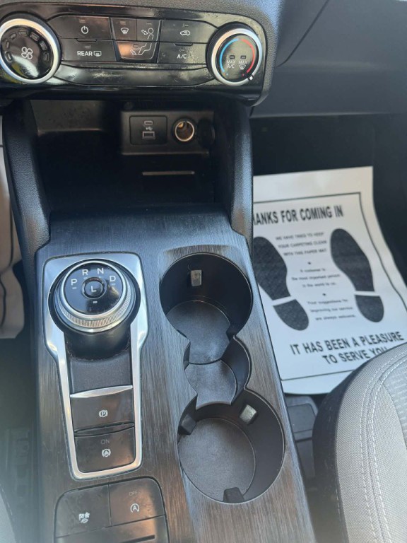 2022 Ford Escape Image 12