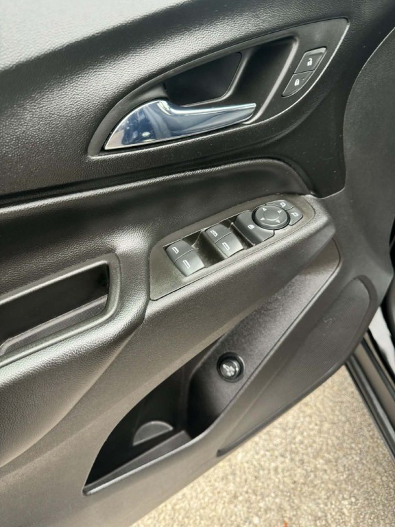 2022 Chevrolet Equinox Image 10