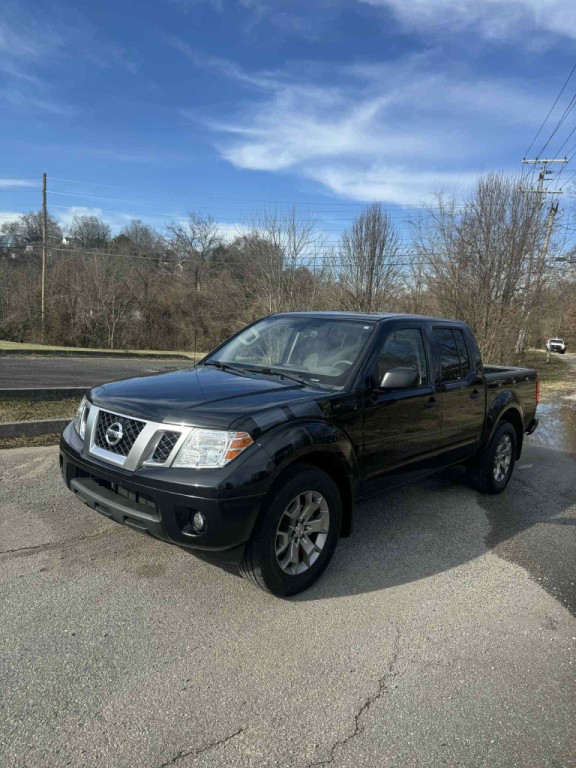 2021 Nissan Frontier Image 1