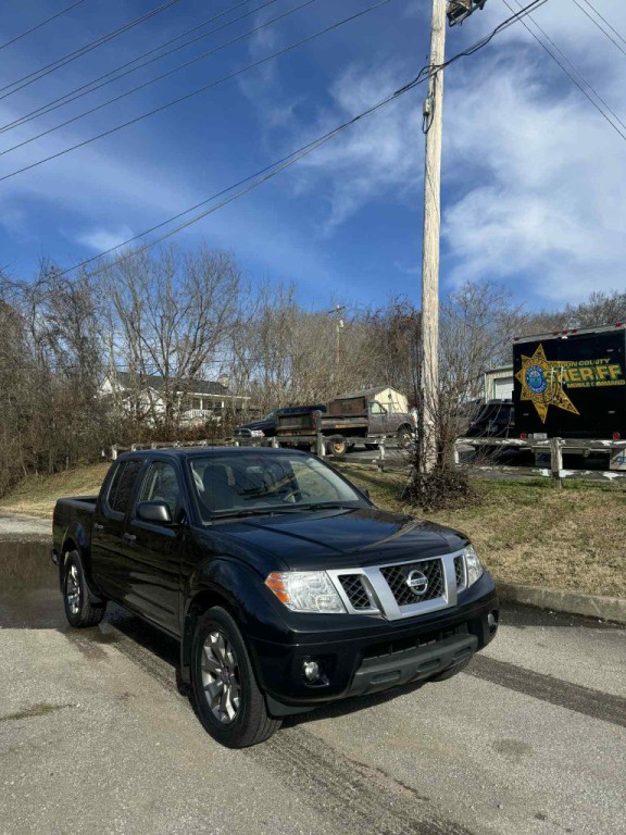 2021 Nissan Frontier Image 2