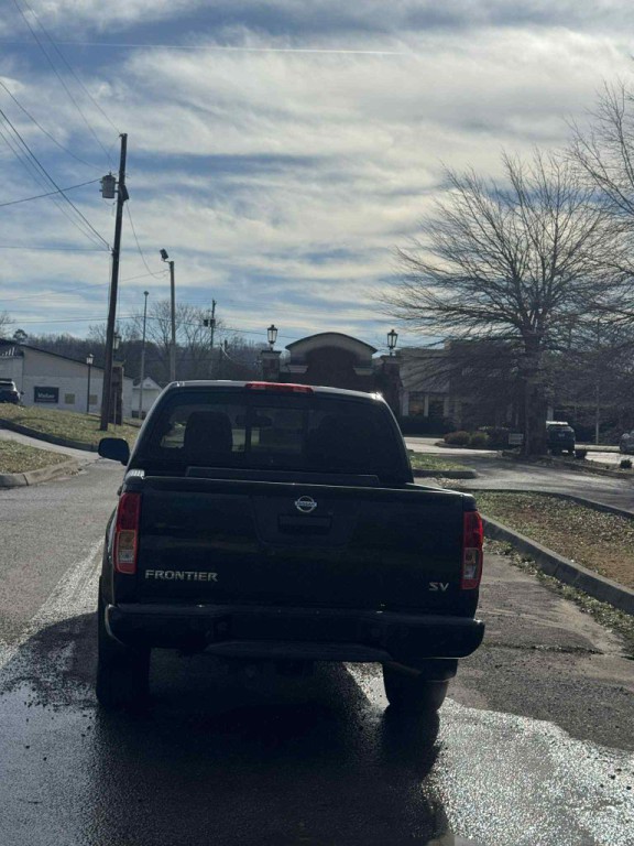 2021 Nissan Frontier Image 5