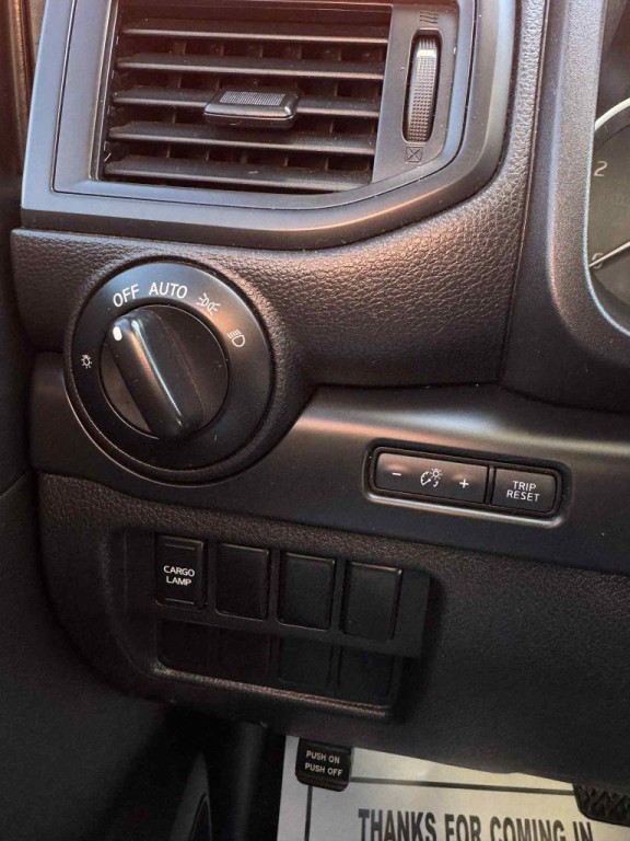 2020 Nissan Titan Image 13