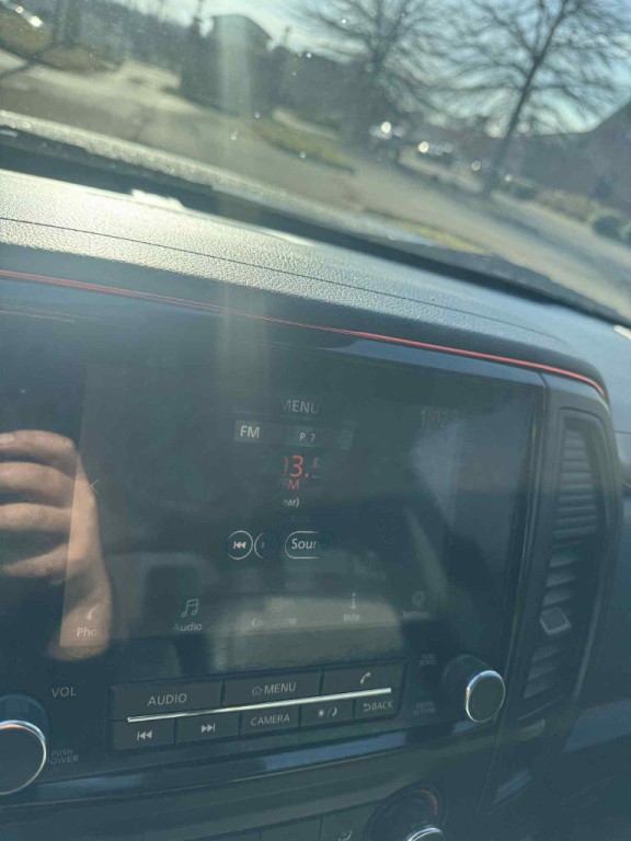 2020 Nissan Titan Image 16