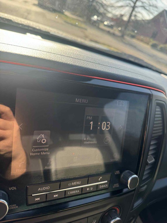 2020 Nissan Titan Image 18