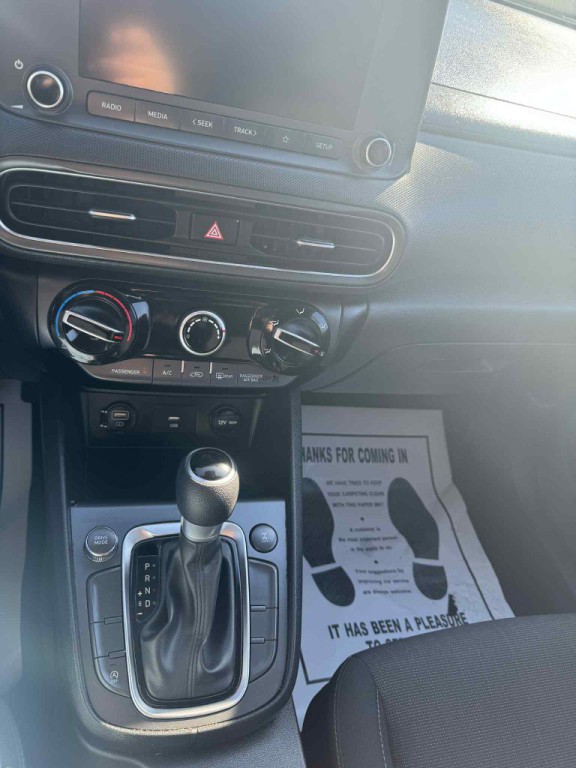 2023 Hyundai Kona Image 12