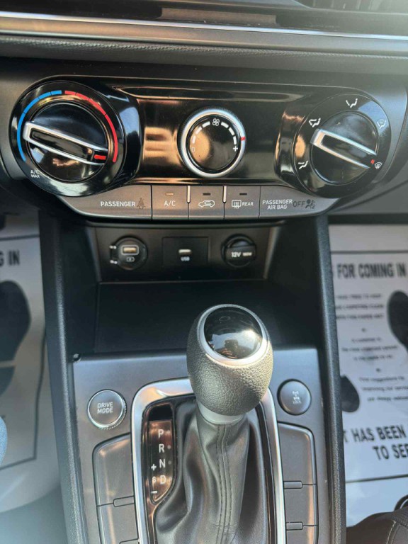 2023 Hyundai Kona Image 13