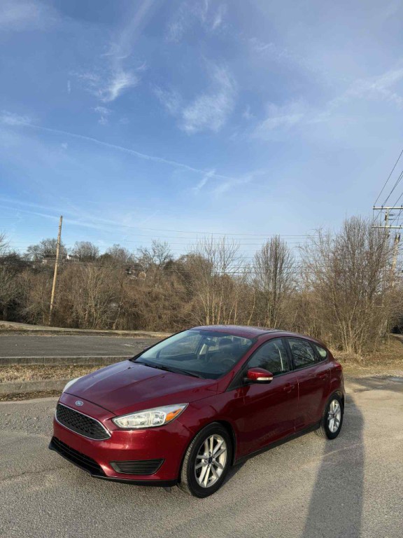2016 Ford Focus Image 1