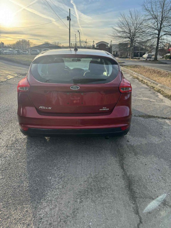 2016 Ford Focus Image 5