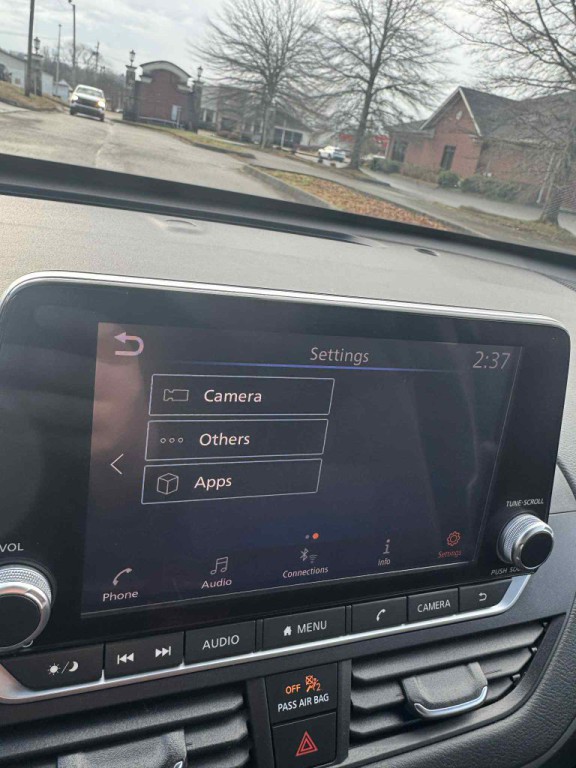 2022 Nissan Altima Image 14