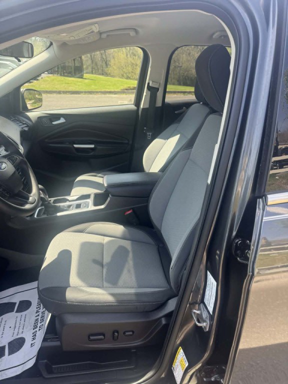 2019 Ford Escape Image 8