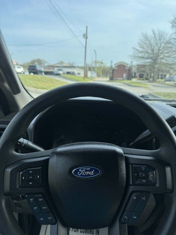 2017 Ford F-150 Image 9