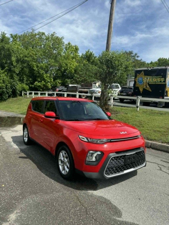 2022 Kia Soul Image 2