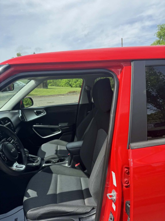 2022 Kia Soul Image 9