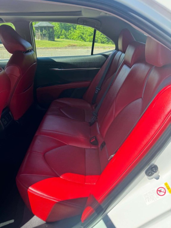 2018 Toyota Camry Image 7