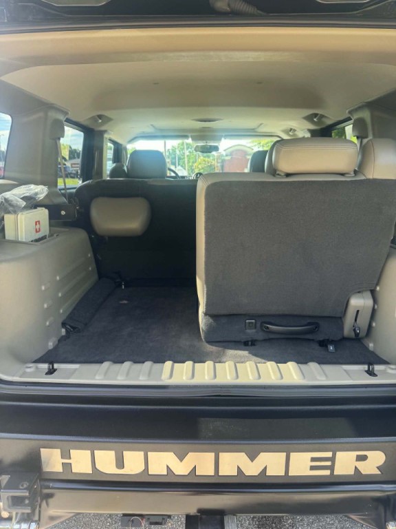 2003 HUMMER H2 Image 7