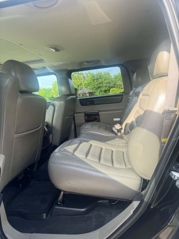 2003 HUMMER H2 Image 10