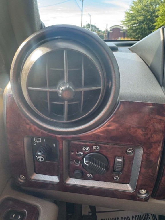 2003 HUMMER H2 Image 14