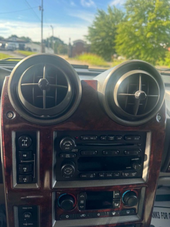 2003 HUMMER H2 Image 15
