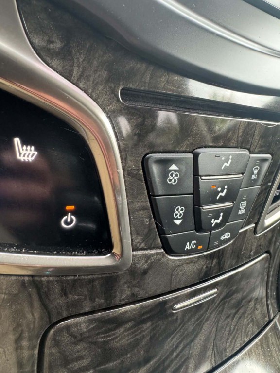 2016 Buick Lacrosse Image 15