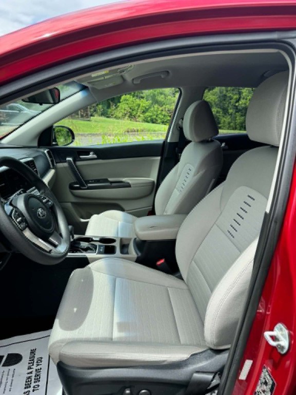 2022 Kia Sportage Image 8
