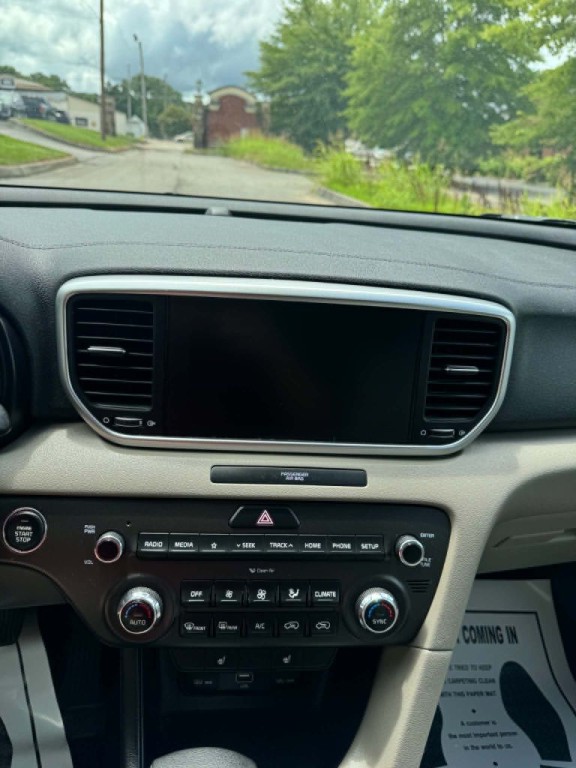 2022 Kia Sportage Image 12