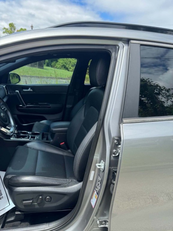 2021 Kia Sportage Image 8