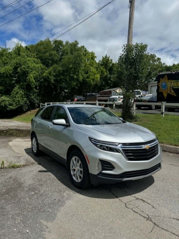 2022 Chevrolet Equinox Image 2